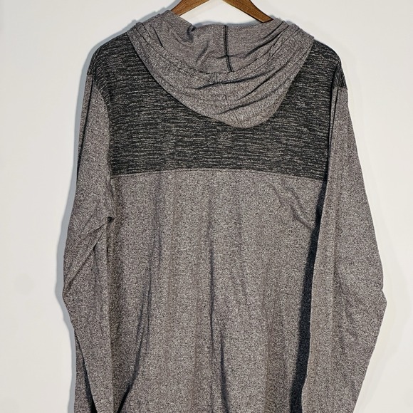 Airwalk Men's X-Large Long Sleeve Hoodie Henley Pullover Gray Black Colorblock‎ - Picture 5 of 7